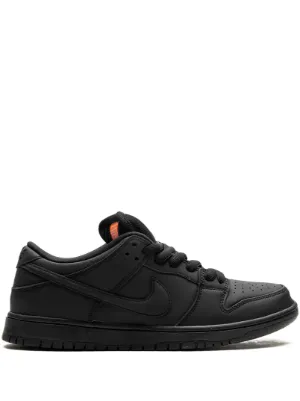 Nike SB Dunk Low Pro 
