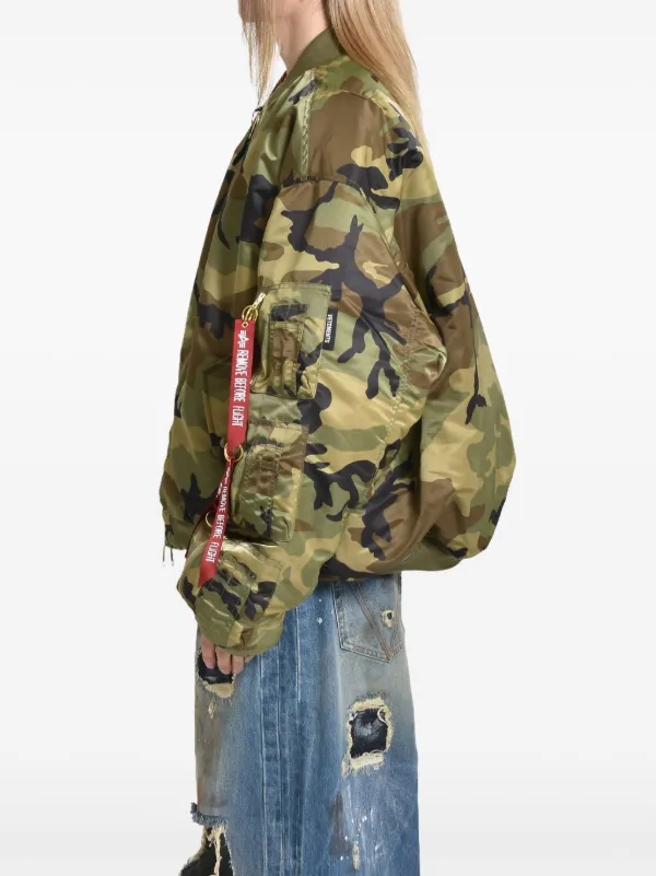 VETEMENTS リバーシブル パデッドジャケット | グリーン | FARFETCH JP