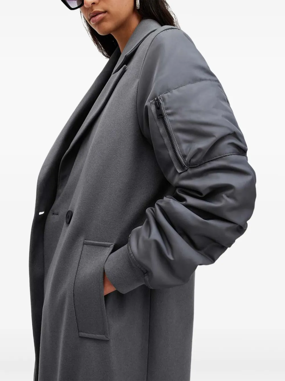 AllSaints Paulah jas met dubbele rij knopen en bombermouwen Grijs