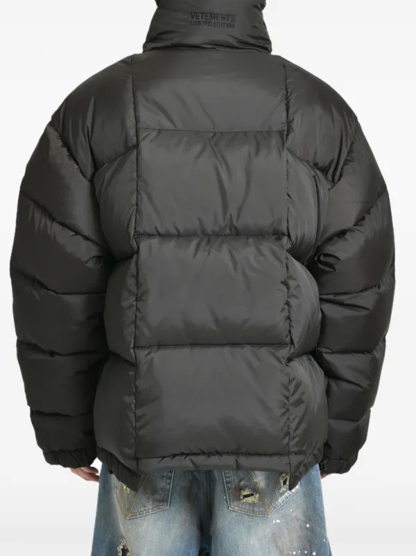 VETEMENTS パデッドジャケット | ブラック | FARFETCH JP