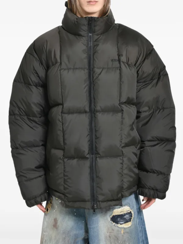 VETEMENTS パデッドジャケット | ブラック | FARFETCH JP