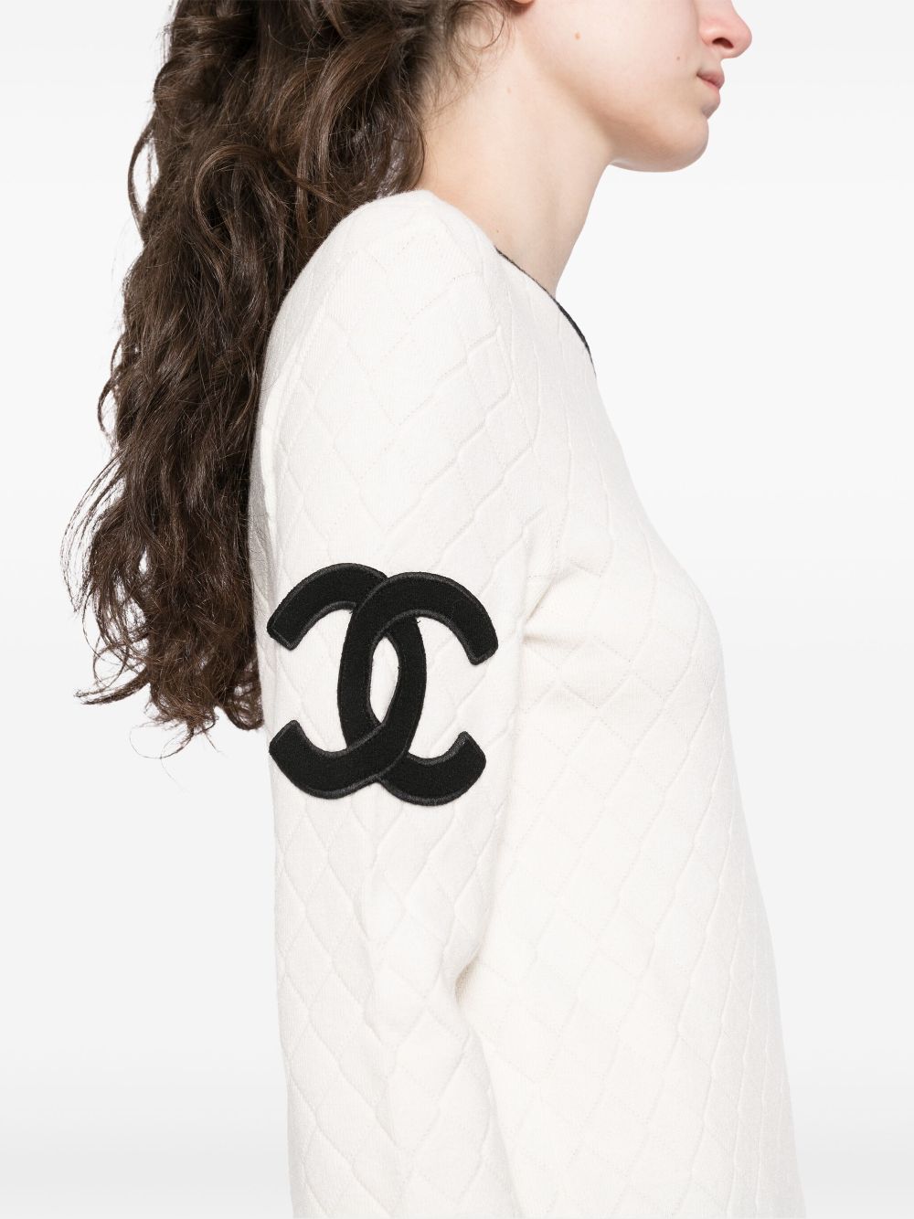 CHANEL 2005 diamond-pattern jumper Women