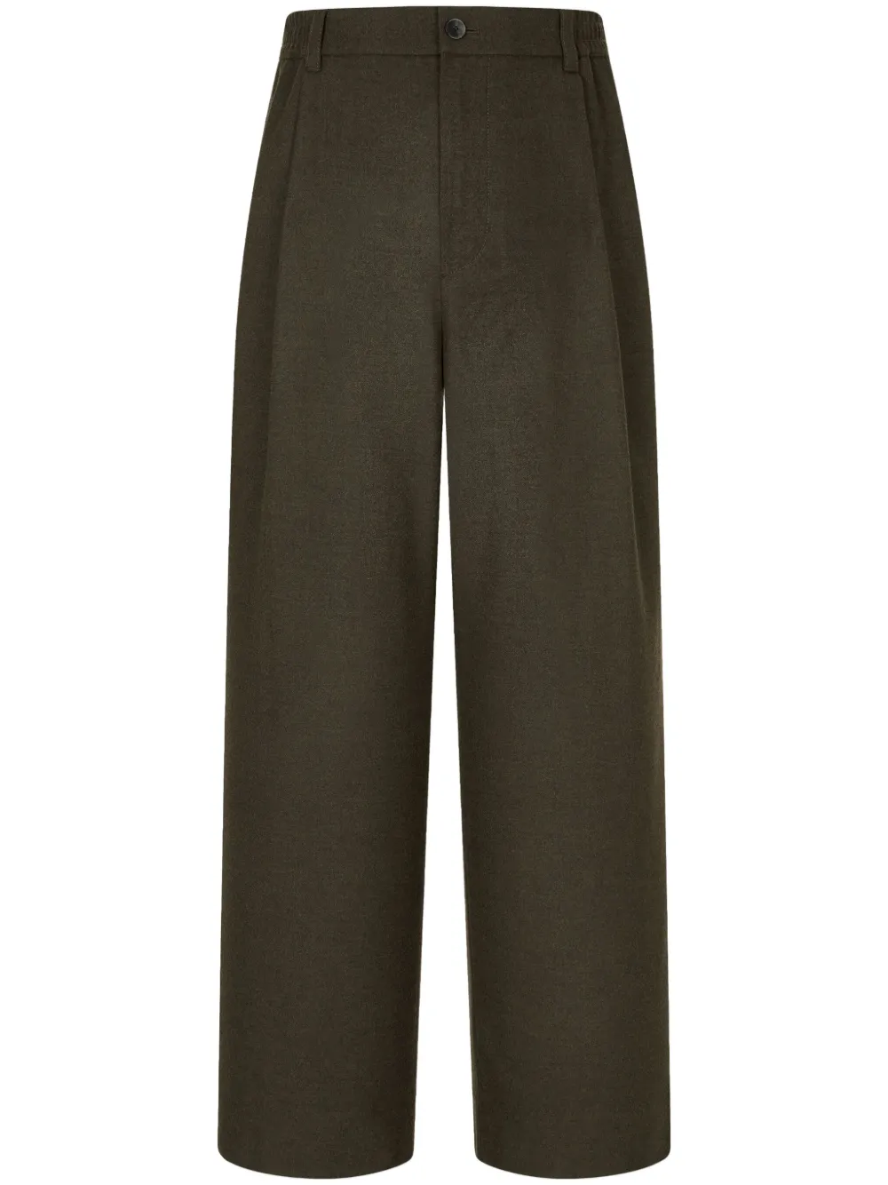 pleated trousers