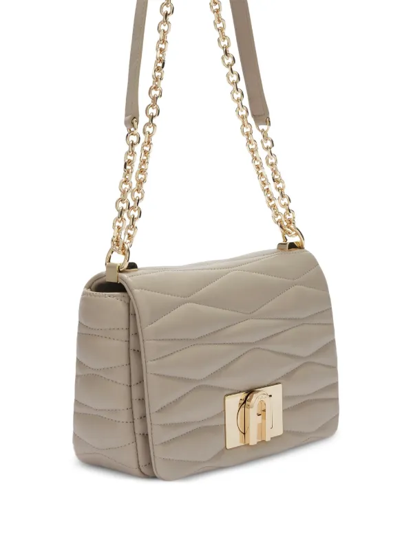 FURLA ショルダーバッグ　ホワイト　クロスボディーポーチ　キルティング Furla キルティング ショルダーバッグ | ニュートラル | FARFETCH JP