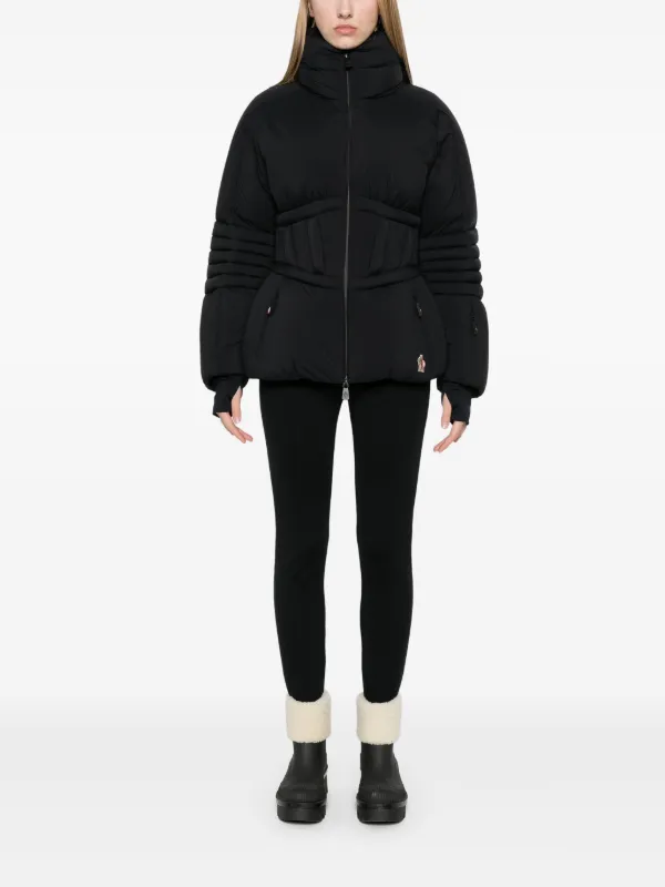 【送料&関税込】Moncler Grenoble Seigne Logo Black Parka Moncler Grenoble Seigne Logo Black Parka | italist