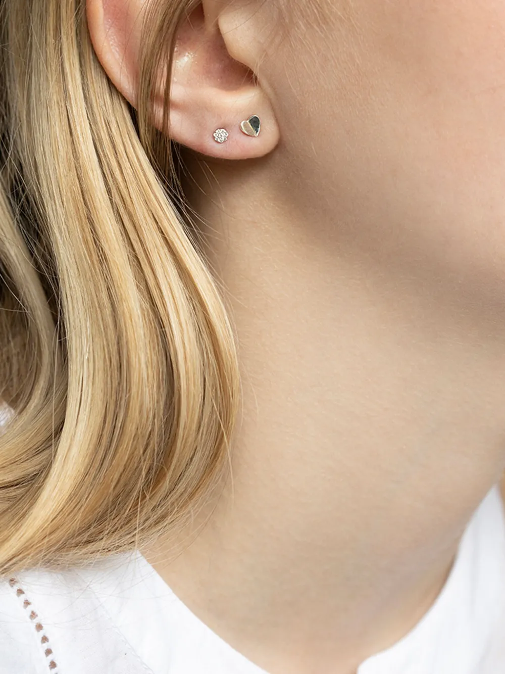 DINNY HALL BIJOU FOLDED HEART STUD EARRINGS