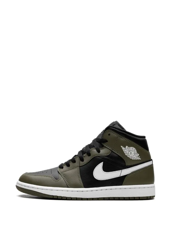 Air Jordan 1 Mid Sneakers