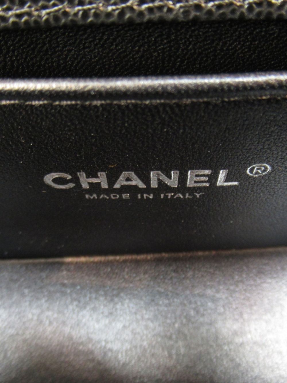 CHANEL 2021 small Boy Chanel shoulder bag Women