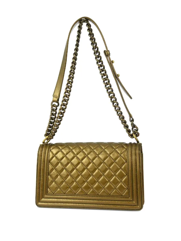 CHANEL Pre-Owned 2021 Boy Chanel Medium Shoulder Bag