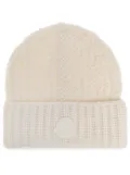 Moncler logo-patch beanie - White