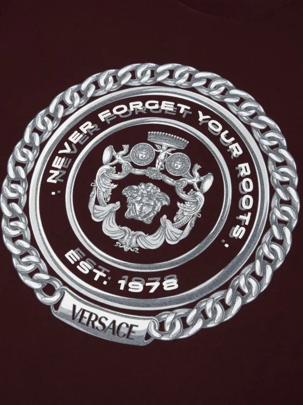 Versace チェーンクレスト Tシャツ | ブラウン | FARFETCH JP