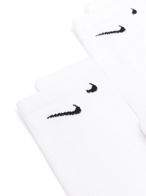 nike swoosh socks white
