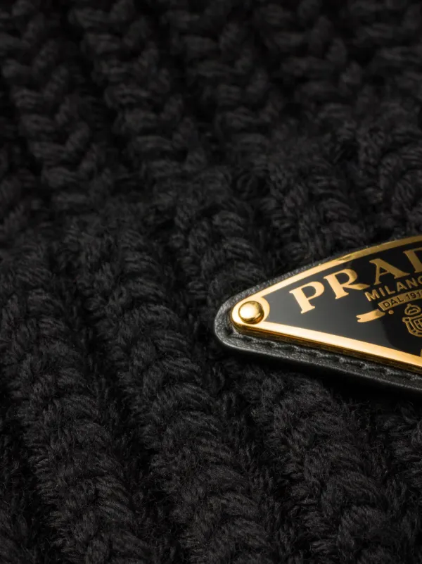 プラダ　サイドロゴ　ビーニー PRADA - PRADA ニットキャップ ロゴパッチ の通販 by REIRA's