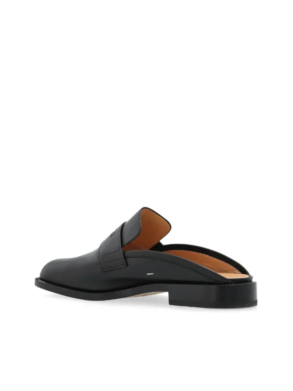 Maison Margiela Tabi City Leather Mules | Black | FARFETCH