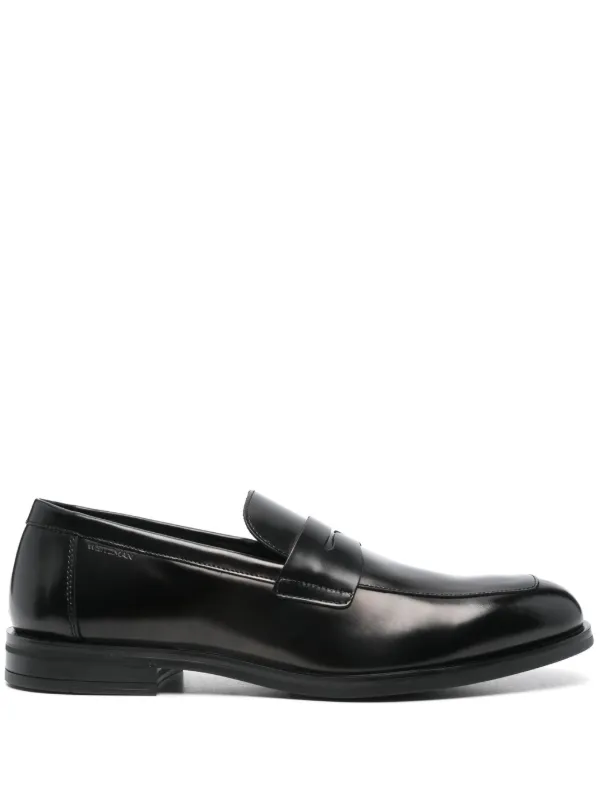Stuart Weitzman Club Classic Loafers in Black