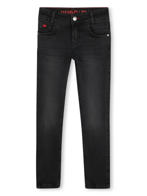HUGO KIDS jeans ajustados con parche del logo