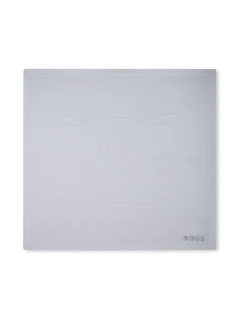 BOSS Kidswear logo-embroidered blanket 
