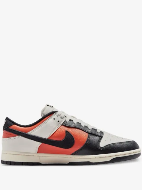 Nike Dunk Low "Vintage Coral" スニーカー