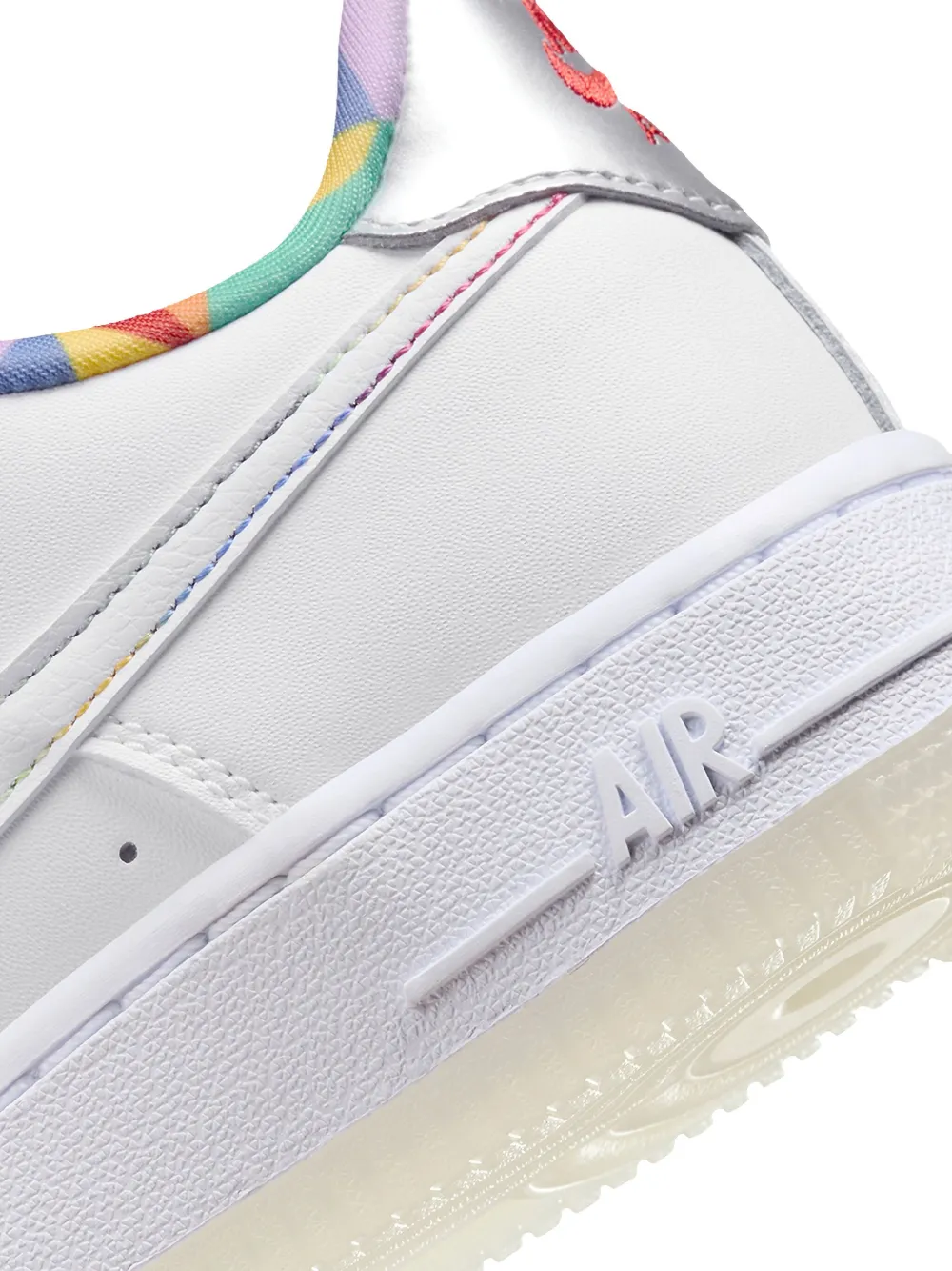 Air Force 1 Low Lv8 "White Playful Print" Sneakers