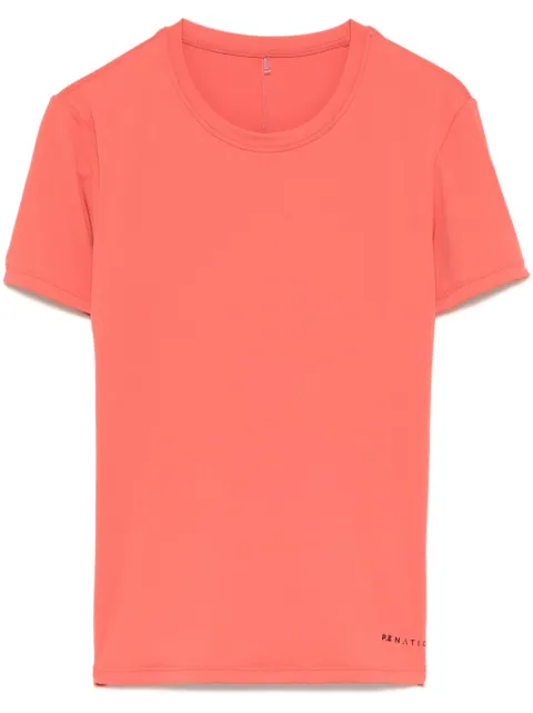P.E Nation playera deportiva Foundation