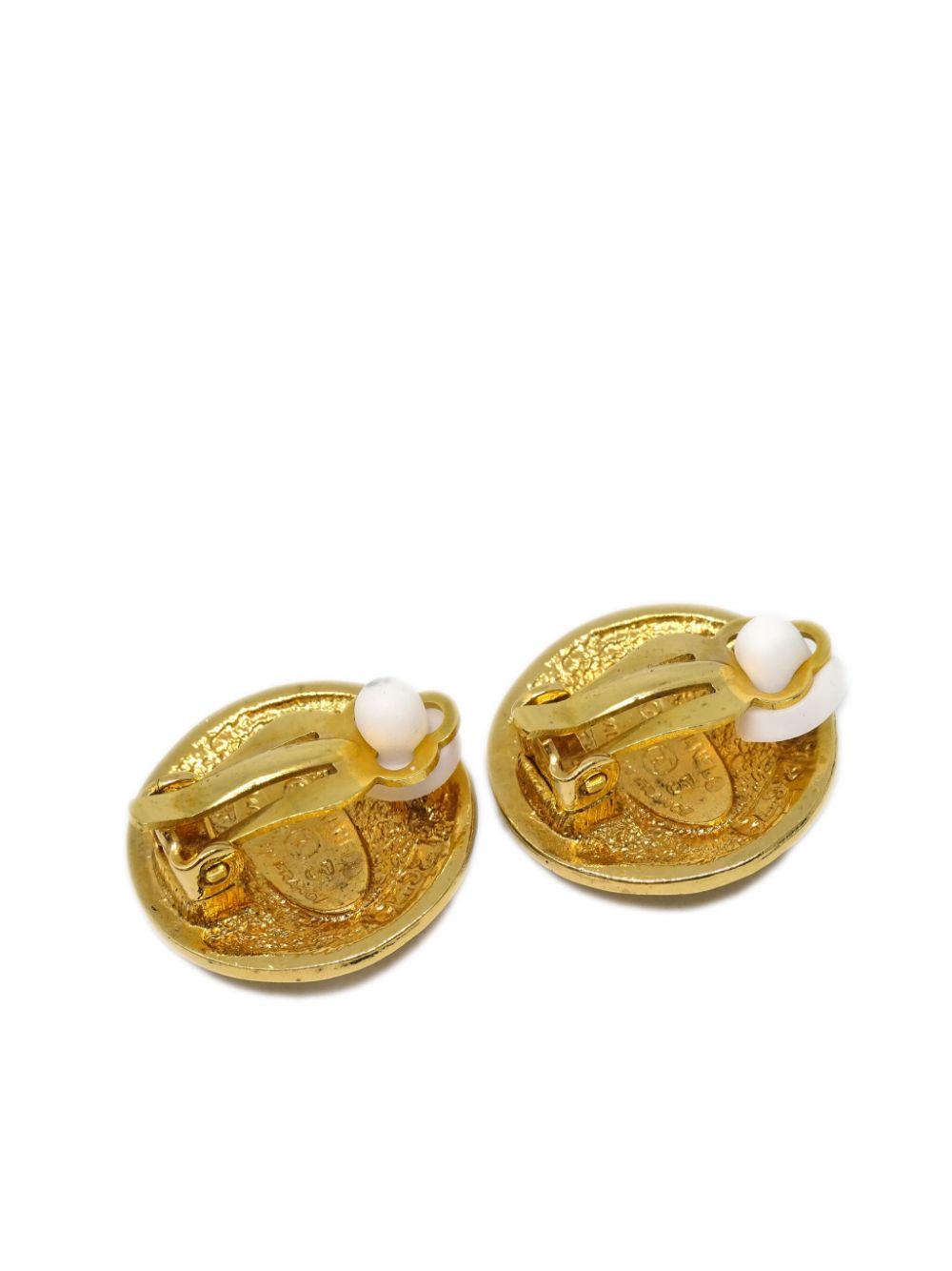 Pre-owned Chanel 1990-2000s Lion Button Clip-on Earrings In Gold