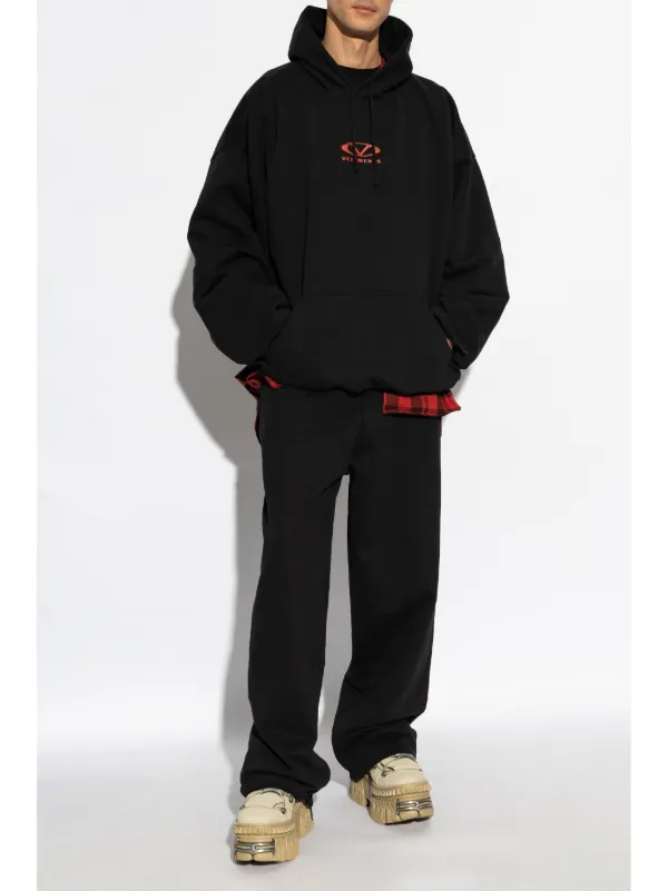 VETEMENTS ロゴ スウェットシャツ | ブラック | FARFETCH JP VETEMENTS ロゴ スウェットシャツ | ブラック | FARFETCH JP