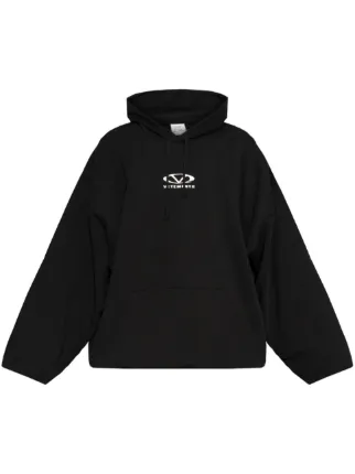 VETEMENTS