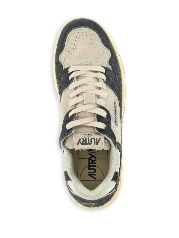 Autry CLC Sneakers | Grey | FARFETCH
