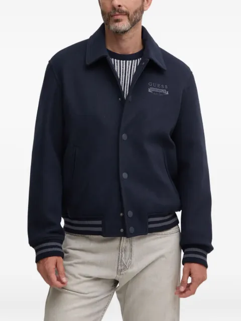 GUESS USA chamarra con franjas del logo