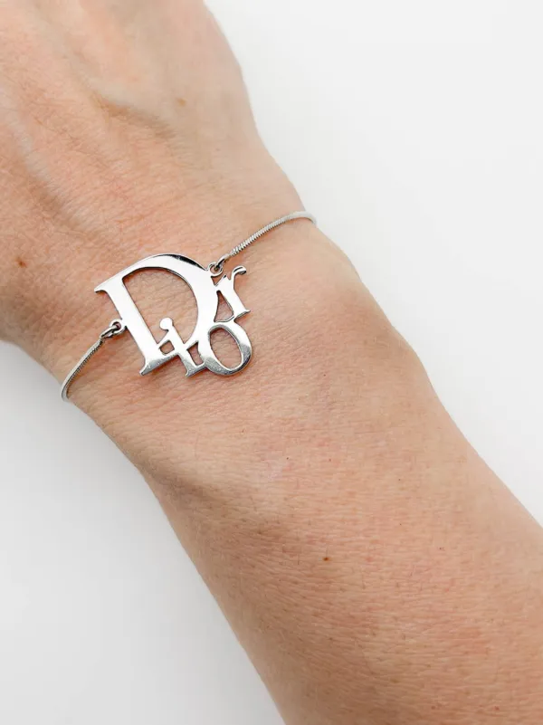 Dior シルバーブレスレット ポーチ付き DIOR ディオール シグネチャー チェーンリンク ラインストーン