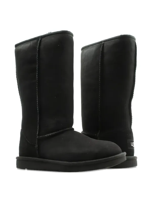 UGG Kids Botas Classic Tall Negro FARFETCH CO