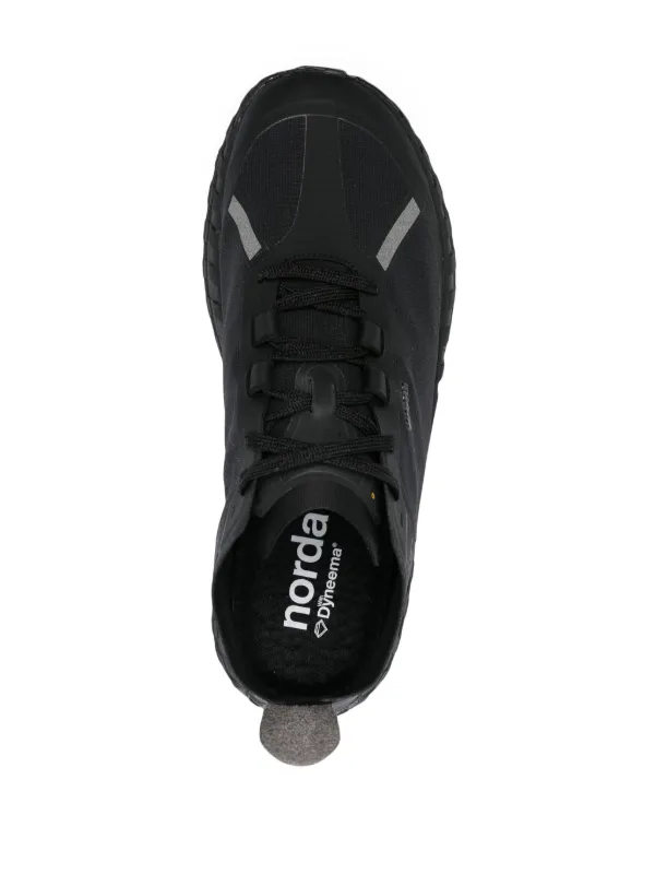 Norda 001 Sneakers | Black | FARFETCH CA