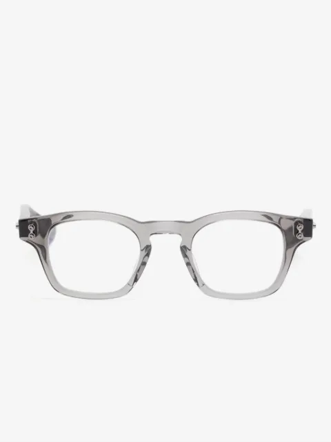 Akoni Wise Two glasses