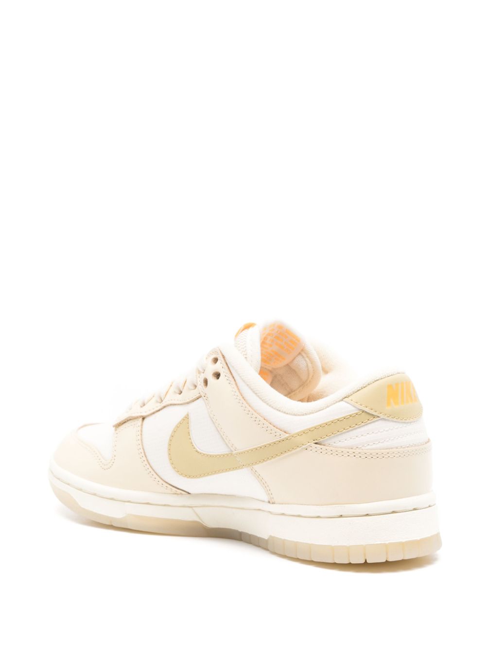 Nike Dunk Low sneakers Beige