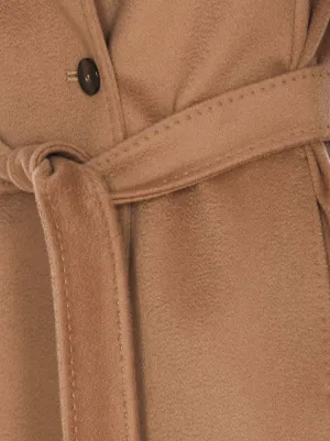 Max Mara 2025新作、定番Mロゴをフローラルディテール　ブローチ Max Mara 2025新作、定番Mロゴをフローラルディテール ブローチ