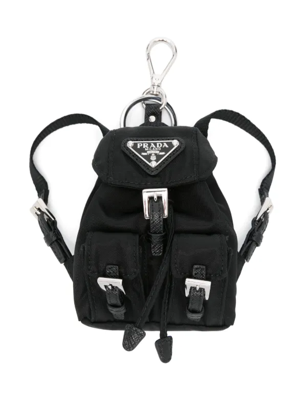 ア*ン様 PRADA ロゴ入り ブラック キーホルダー ア*ン様 PRADA