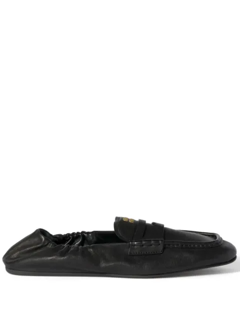 Miu Miu mocasines con logo en relieve