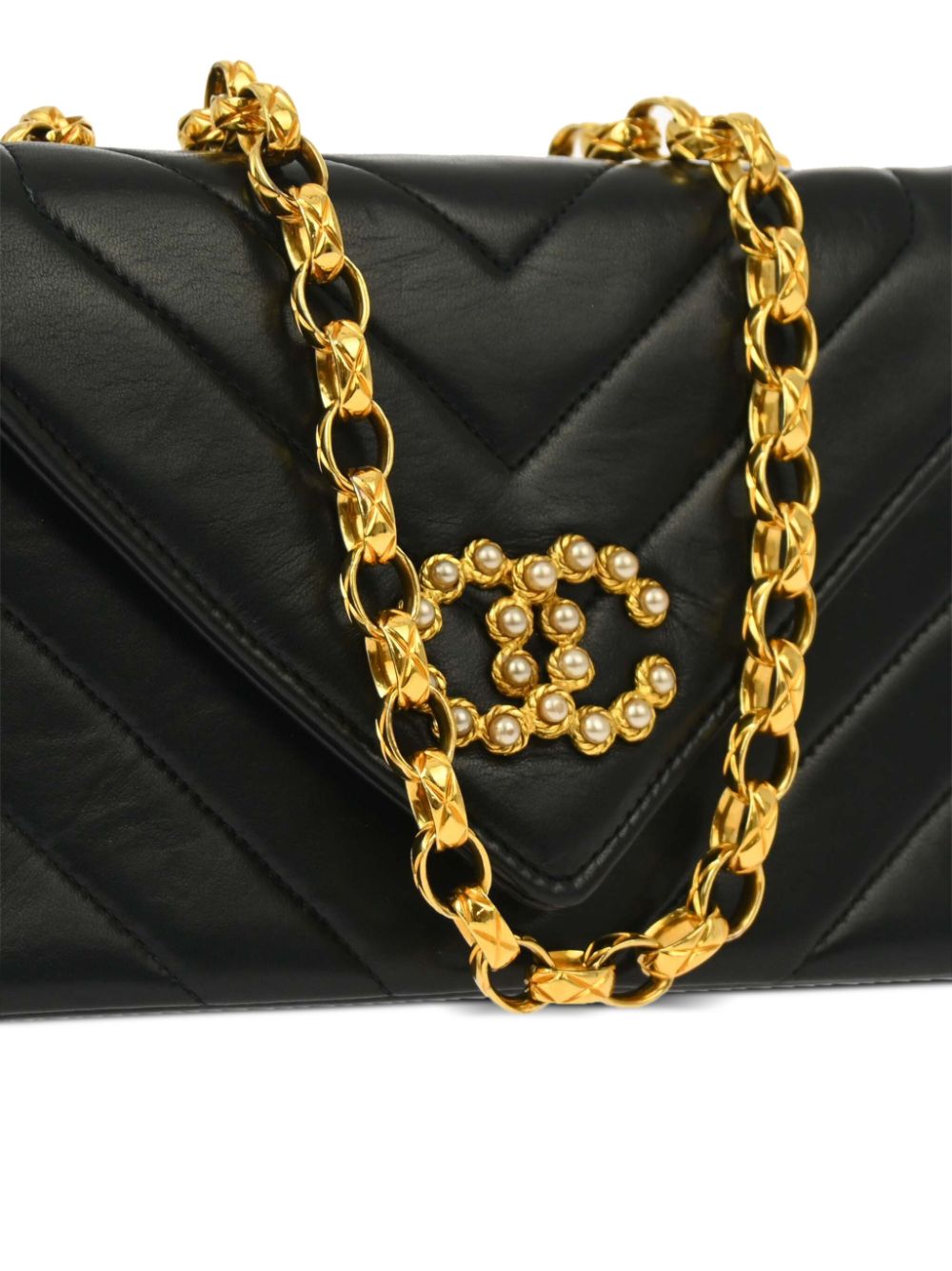 CHANEL 1995 V Stitch shoulder bag Women