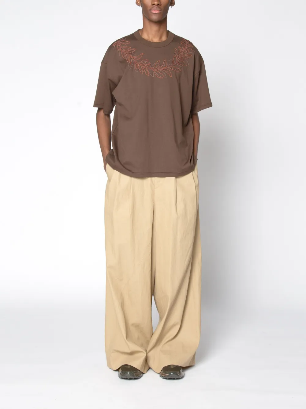 Yoshiokubo Cord Leaf T-shirt In Brown