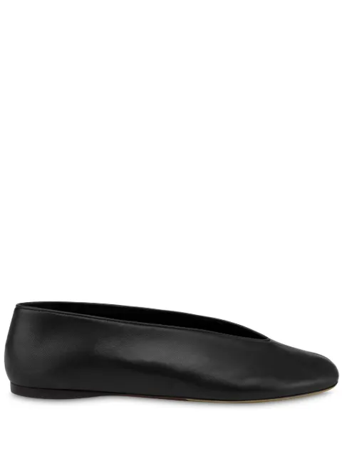 Moschino flats con puntera redonda