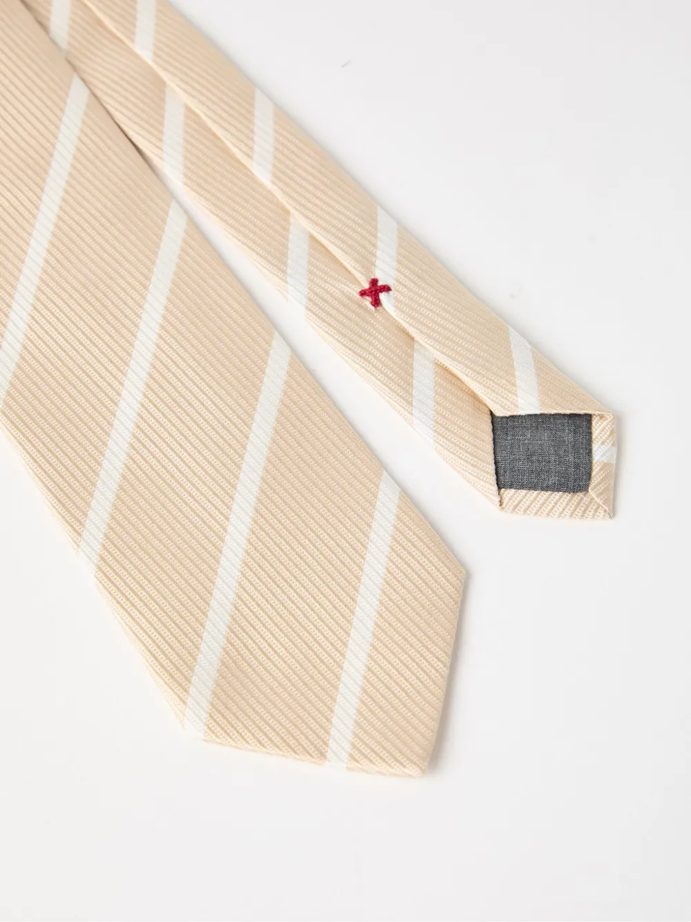 Brunello Cucinelli corbata con motivo de rayas | Image 2