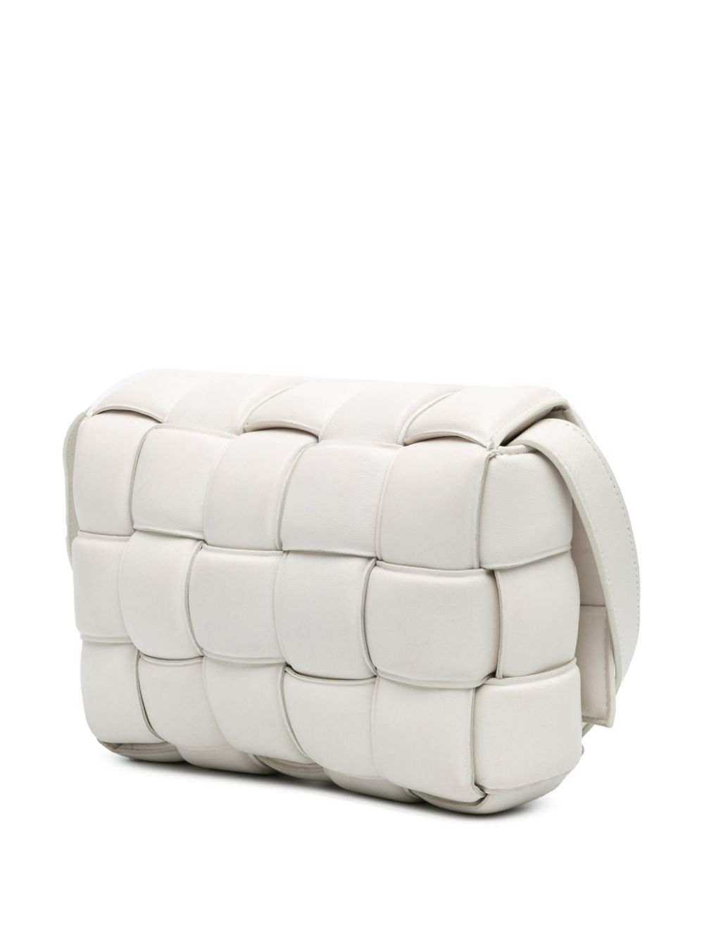 Bottega Veneta Pre-Owned 2012-2023 Calfskin Intrecciato Padded Cassette crossbody bag - White