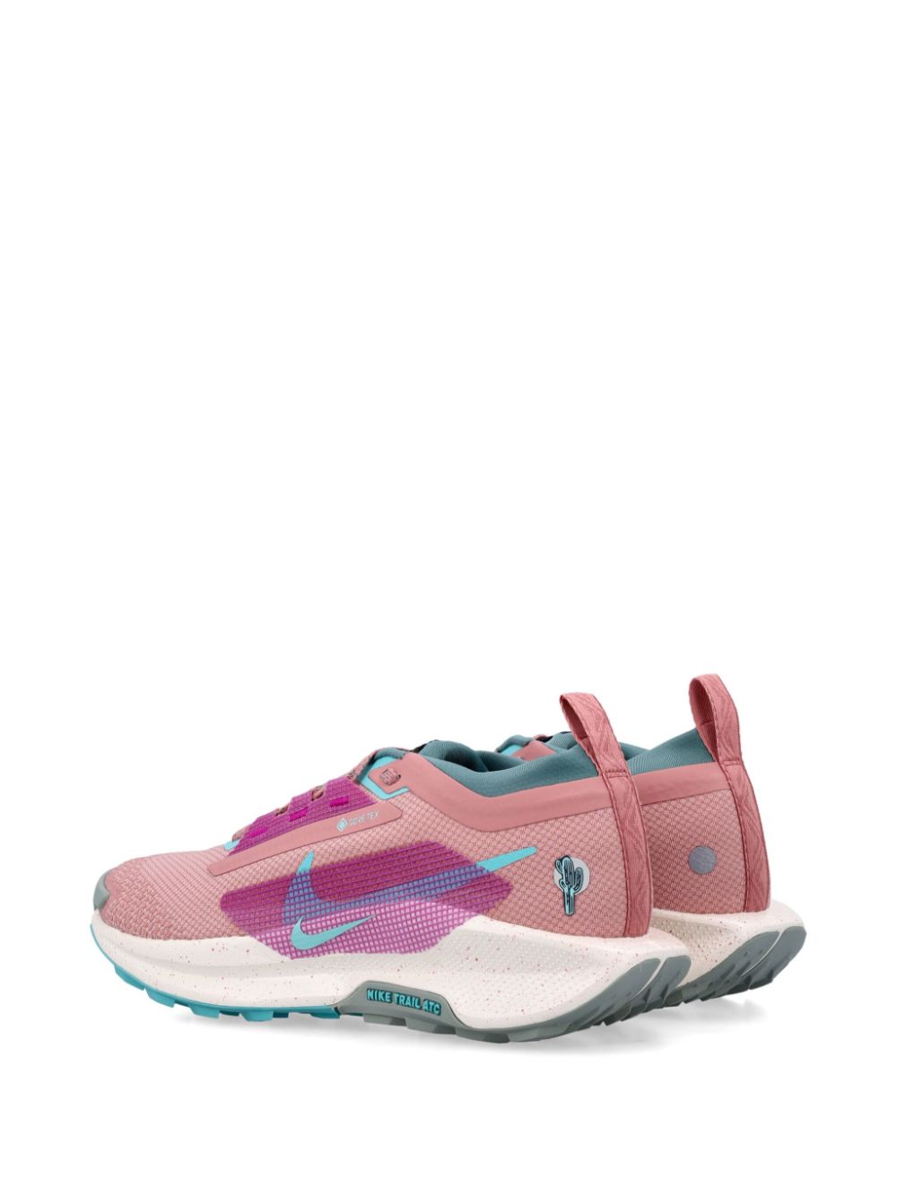 Nike Pegasus Trail 5 Goretex sneakers Pink