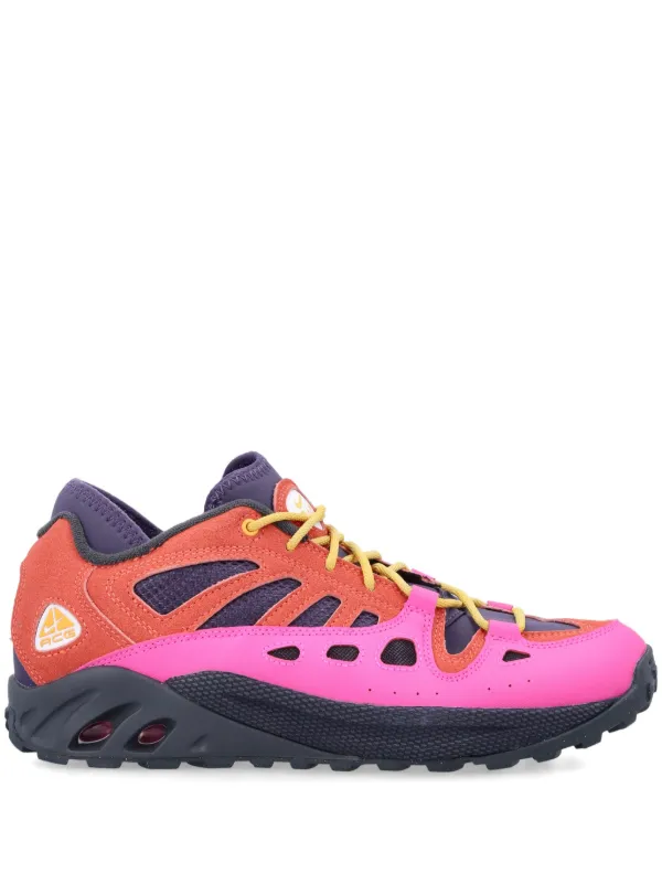 Nike ACG Air Exploraid スニーカー | ピンク | FARFETCH JP