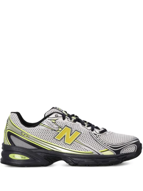 New Balance U740 trainers 