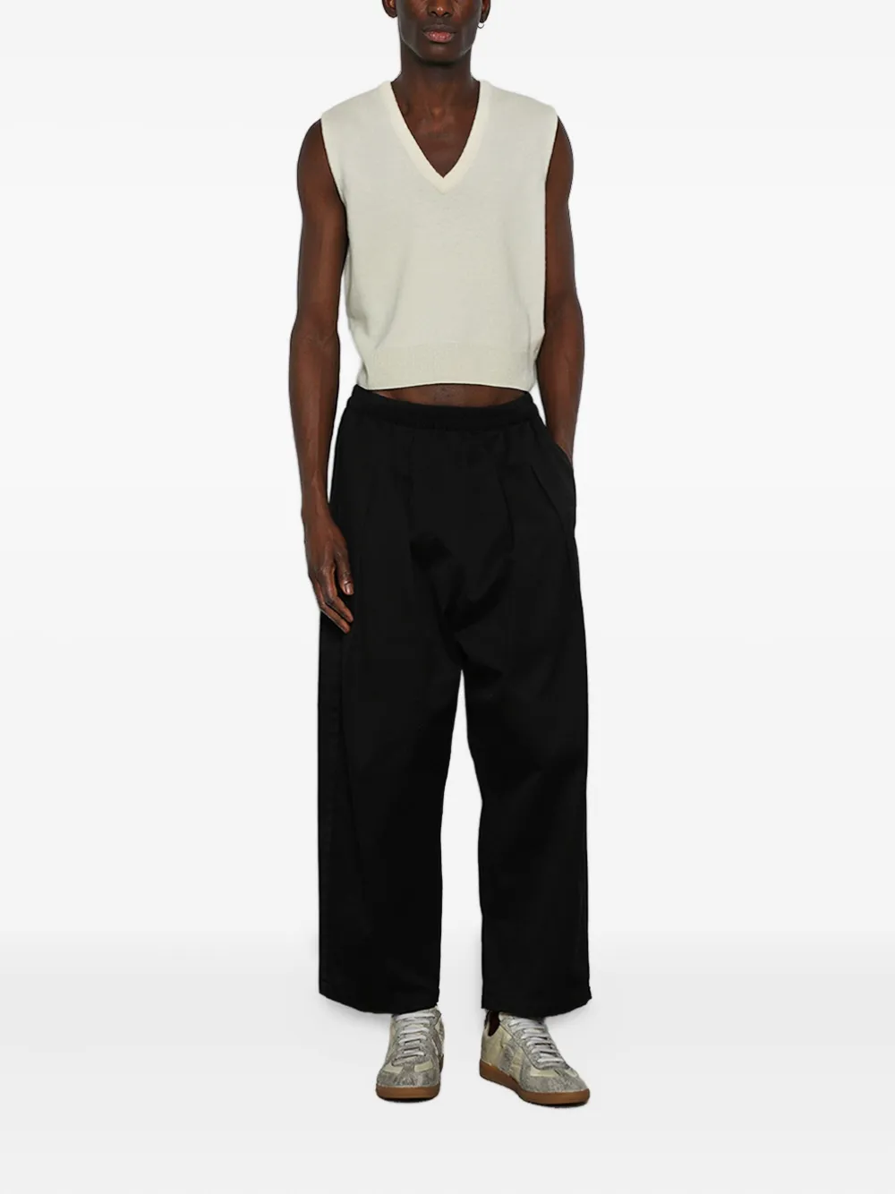 Maison Margiela V-neck cropped vest | Knitted Sweaters | Image 2