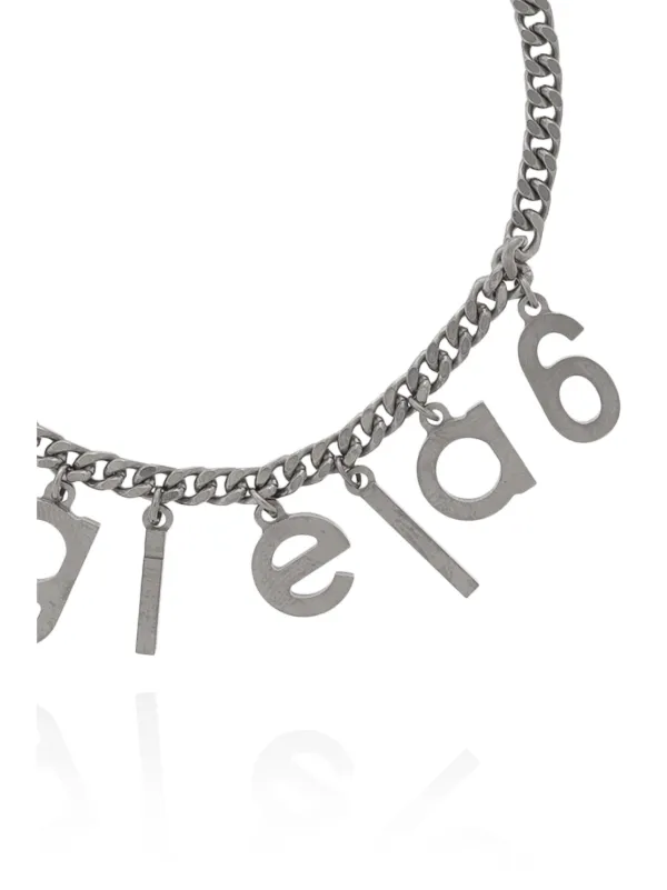 MM6 Maison Margiela ロゴチャームブレスレット mm6 maison margiela ロゴチャームチェーンブレスレット