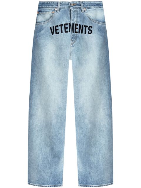 VETEMENTS logo-embroidered jeans