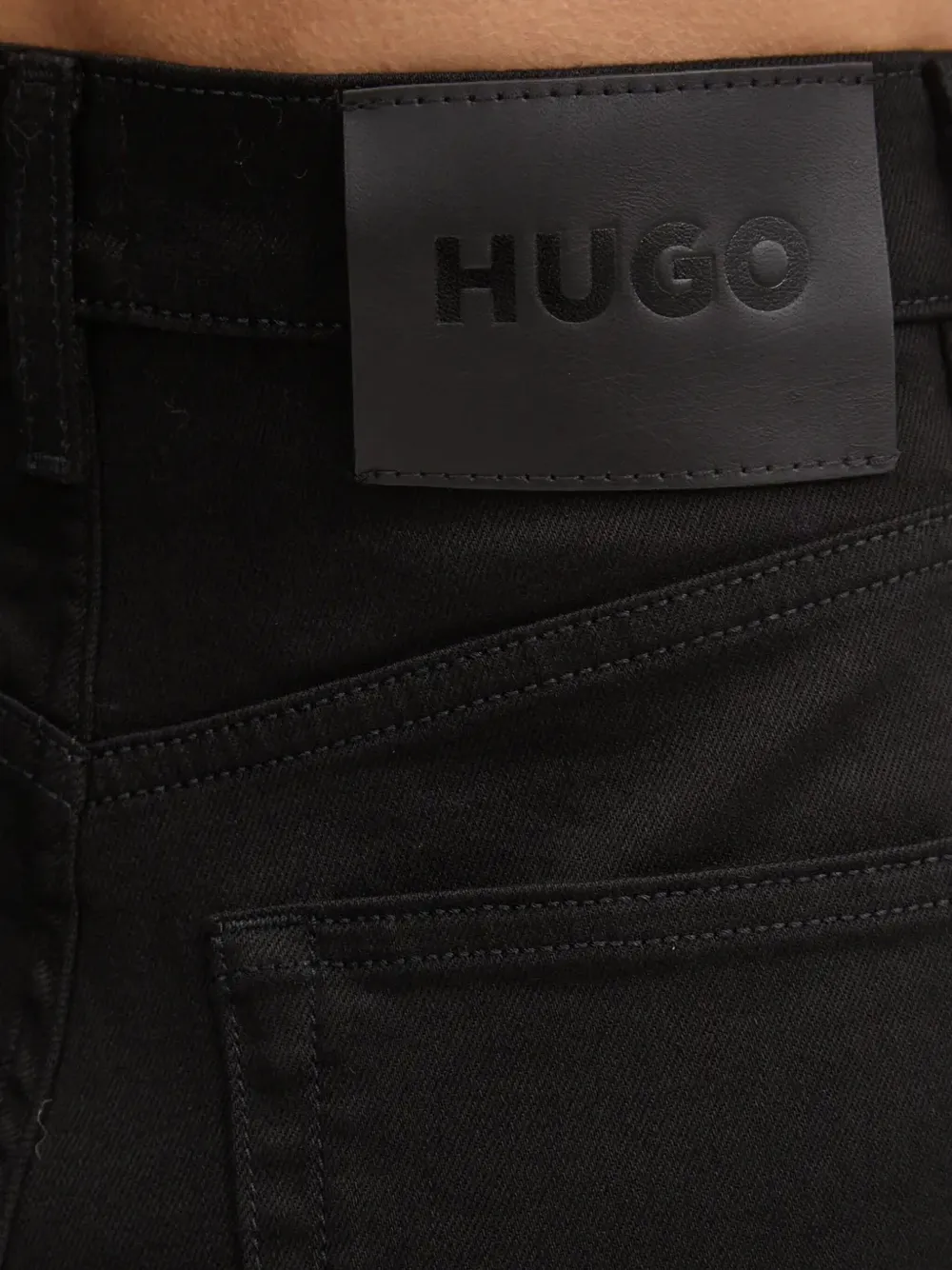 Hugo Boss Button-fastening Jeans In Black