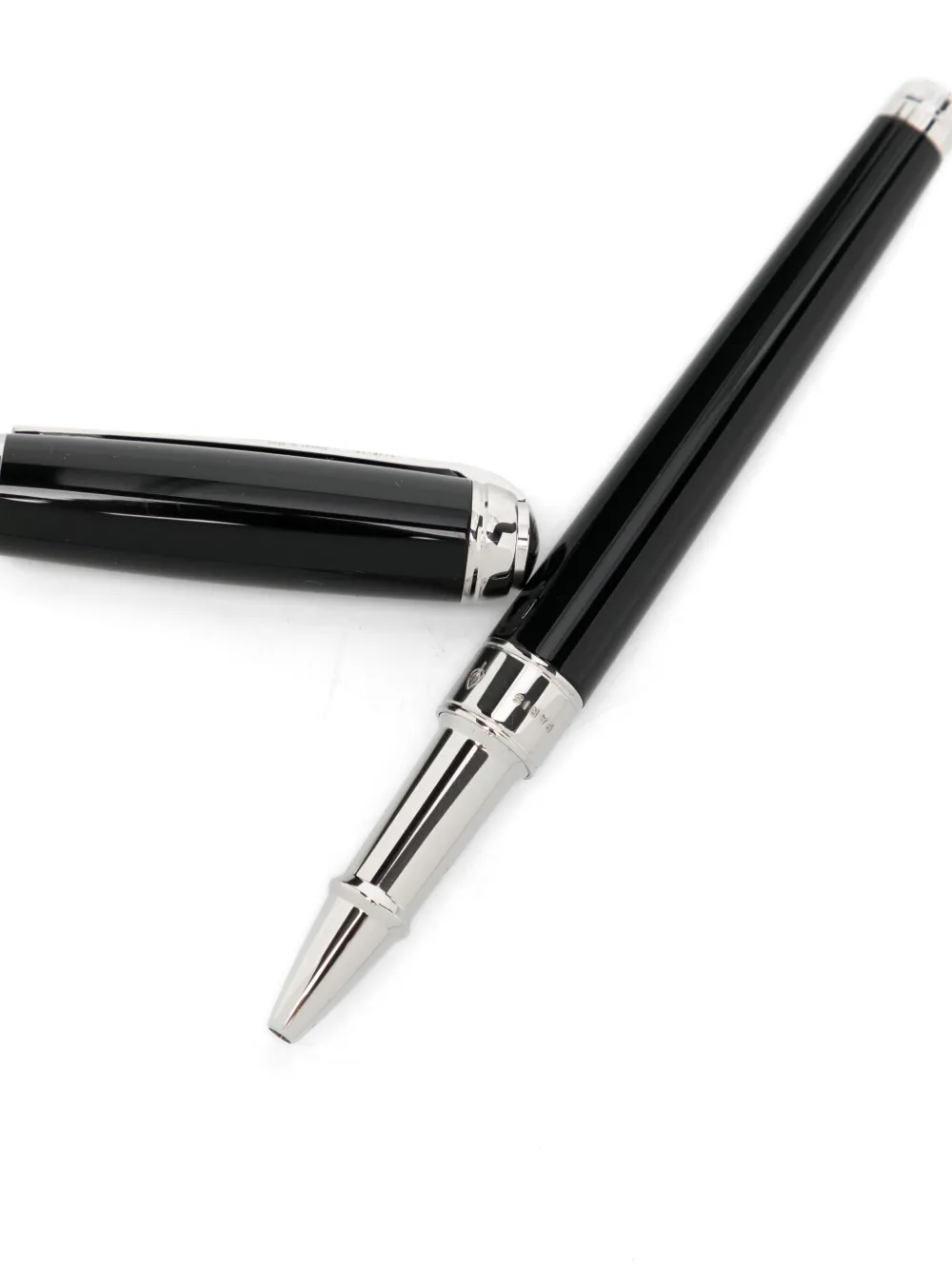 St Dupont Line D Fountain Pen In Black